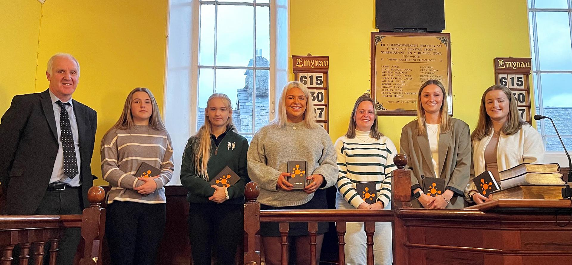 Llun 1 Rhydymain.jpg