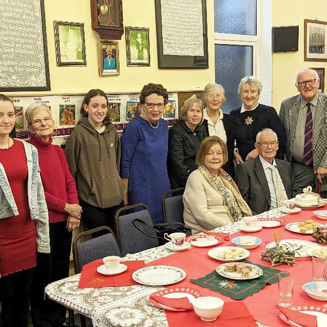 Llun 3 libanus 1.jpg