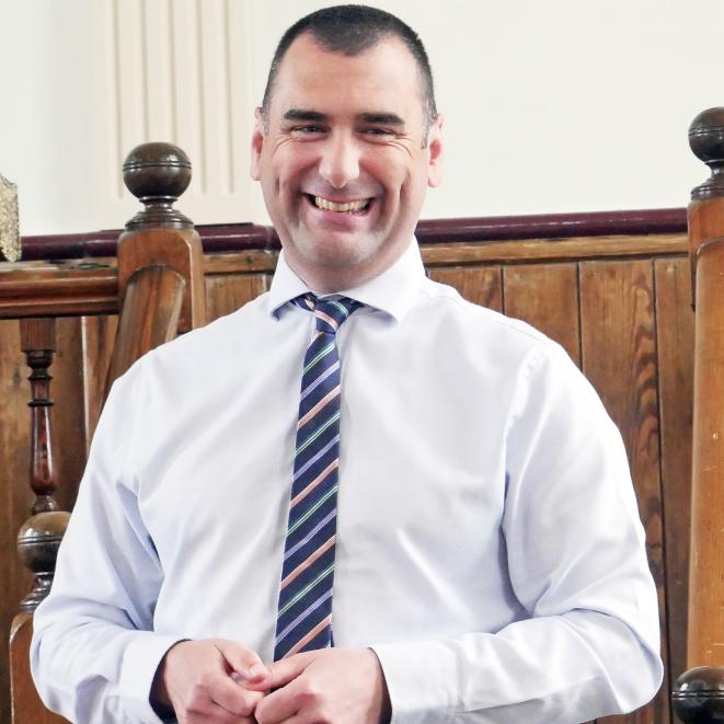 Dr Richard Lewis.jpg