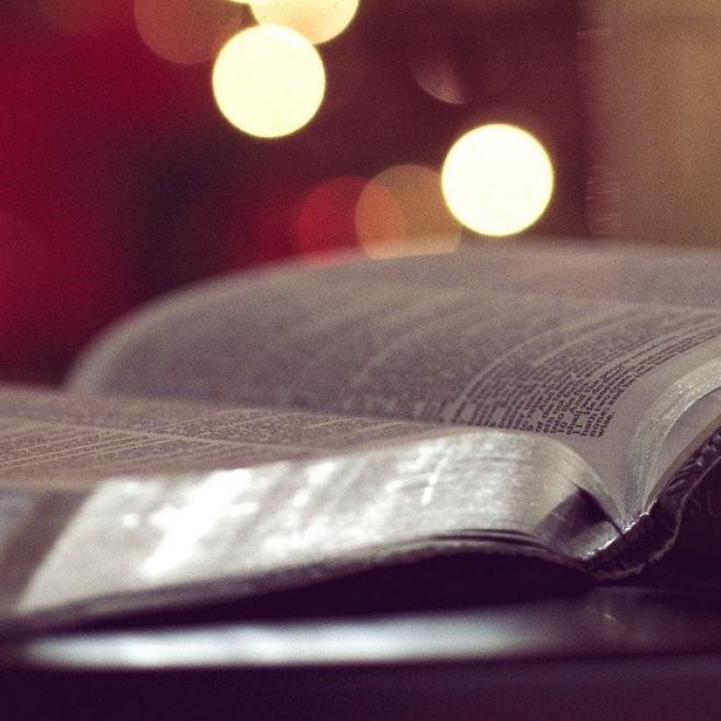 bible-1149924_1280-2.jpg