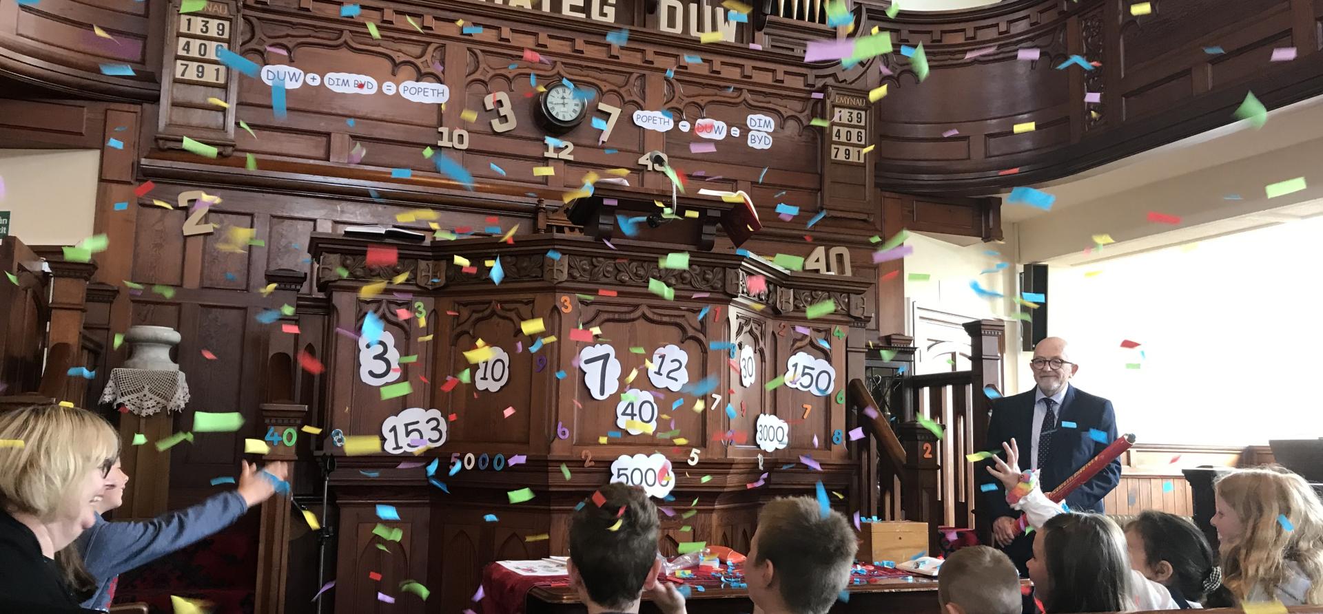 350 Jerusalem Pen-bre Oedfa Mathemateg Duw 2022 .jpg