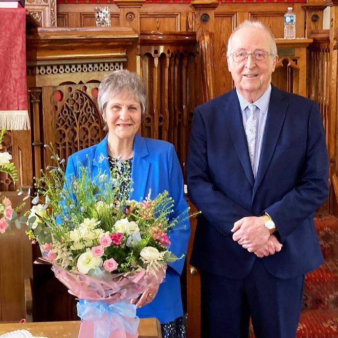 Llun 2 Dathlu Hope-siloh.JPG